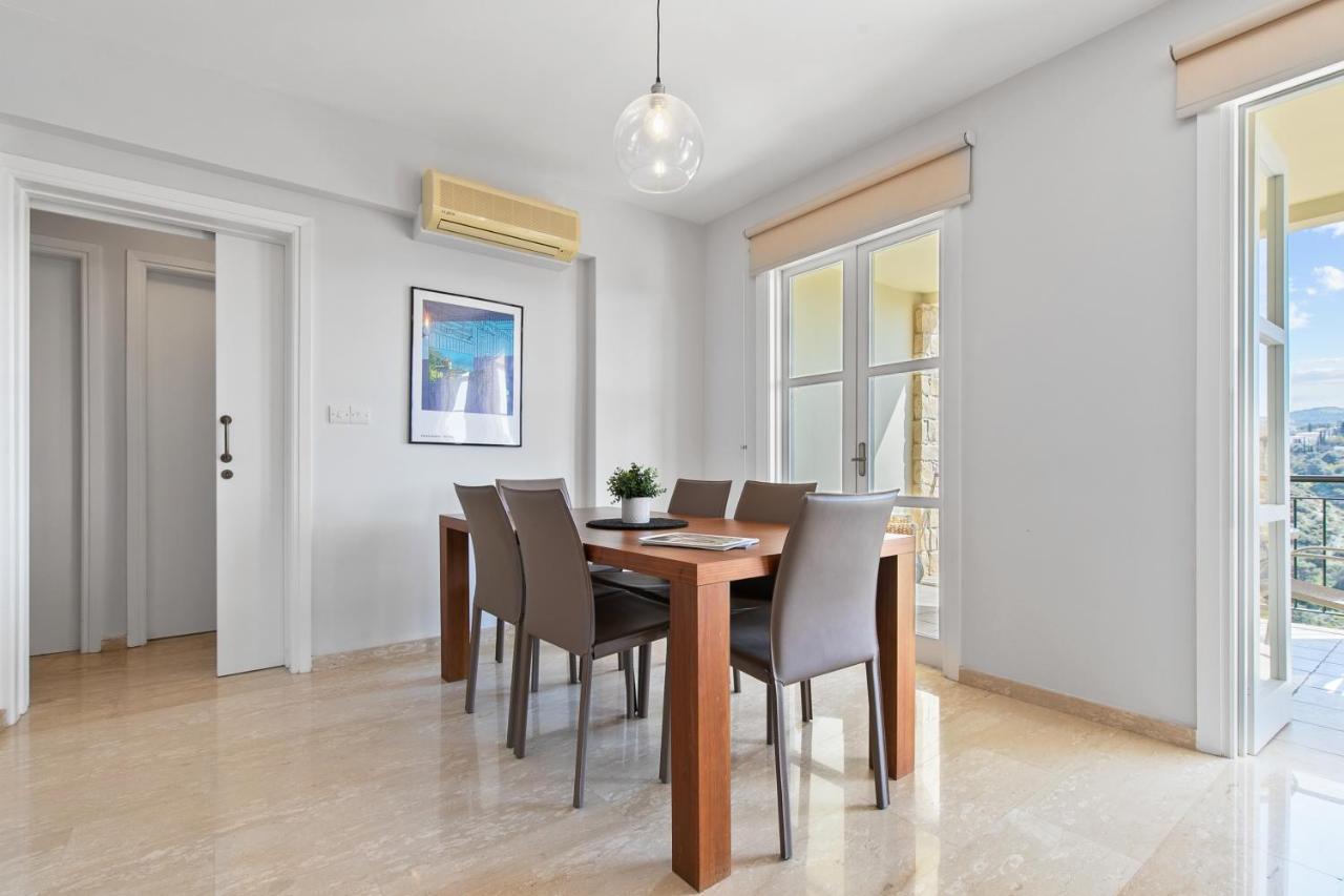 2 Bedroom Apartment Avdimou With Stunning Sea Views, Aphrodite Hills Resort Куклия Экстерьер фото